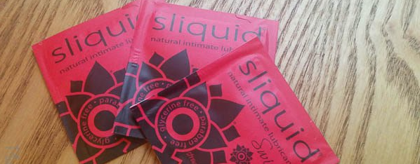 Cara Sutra – Swirl Strawberry Pomegranate Review